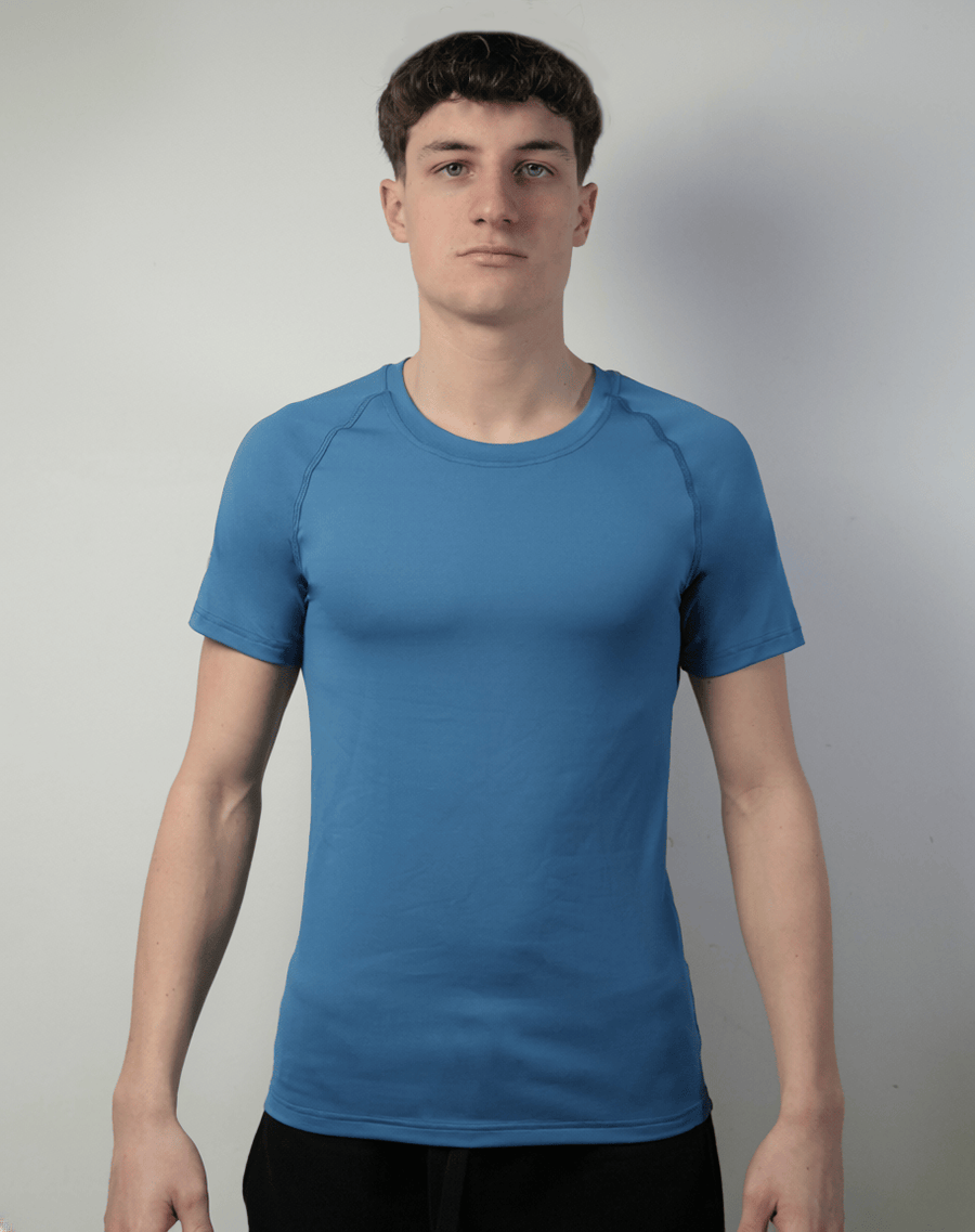 Maglia attillata azzurro chiaro
